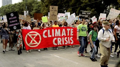 Teens marching for change at the Global Climate Strike Rally Video stock 116361808