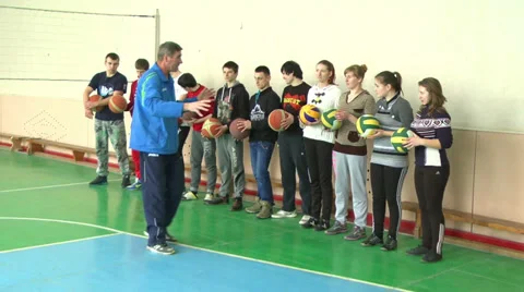 Teens on Playground 2 Stockbeeldmateriaal 36054700