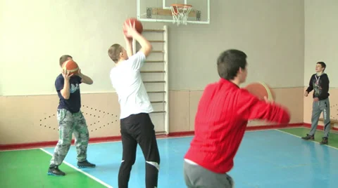 Teens on Playground 4 Vídeos de archivo 36054719
