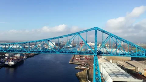 Tees Transporter Bridge, Middlesbrough, Pan of Right Side Video stock 132122307