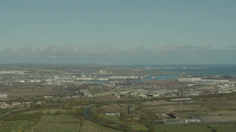 Teesside Top Shot Looking Out Over Towards Teesbay. 库存影片 136534886