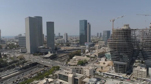 Tel Aviv Azrieli aerial pullout Stockbeeldmateriaal 89990041