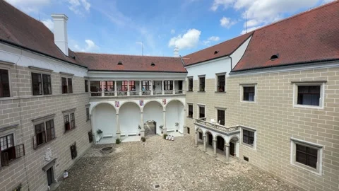 Telc, Czech Republic, historic town square Vídeo Stock 280260548