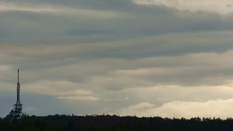 Telecommunications Tower Dusk to Sunset - Graded Rec709 WDR Vídeo Stock 115662833