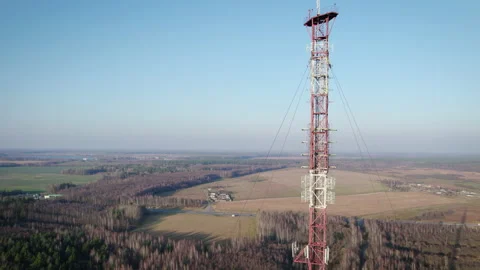 Telecommunications tower in rural areas. 動画素材 169902753