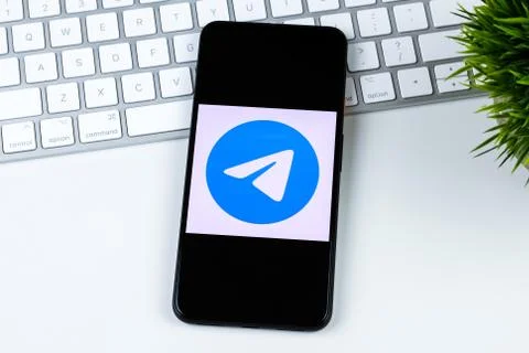 Telegram app logo on a smartphone screen Stock Photos