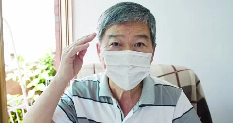 Telemedicine concept - elder man Video stock 132467114