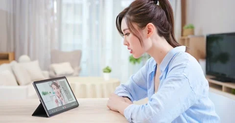 Telemedicine concept with tablet Stock Footage 137011322