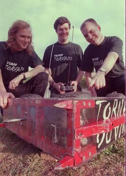 Television Programme: 'robot Wars' Tornado' Shows Her Spike Weapons With L - R B Photos