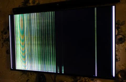 Television Screen With Vertical Colored Stripes Caused By Display Malfunction Foto stock