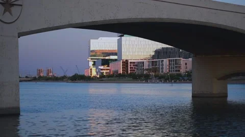 Tempe bridge paddle boarder Stock Footage 167244053