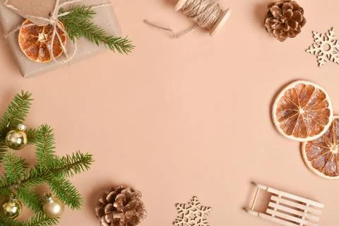 The template is a frame on a beige background with various natural decoration Foto stock