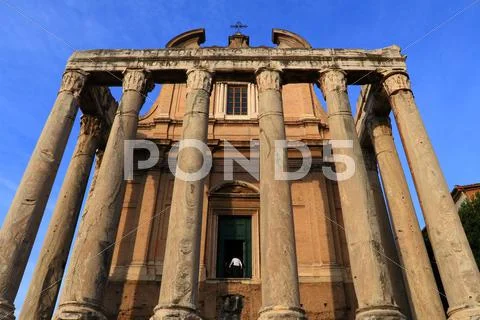 Temple of antoninus Stock Photos
