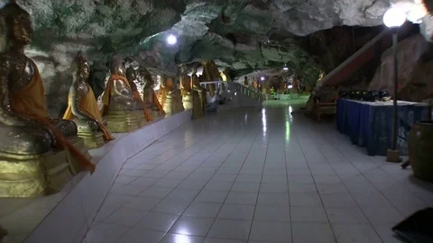 Temple in the cave, central hall view 動画素材 71087419