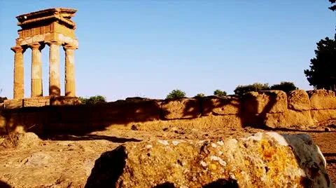 Temple of Dioscuri (Unesco) Video stock 12152498