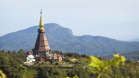 Temple on Doi Inthanon, Highest Mountain in Thailand Stock-Footage 128842122