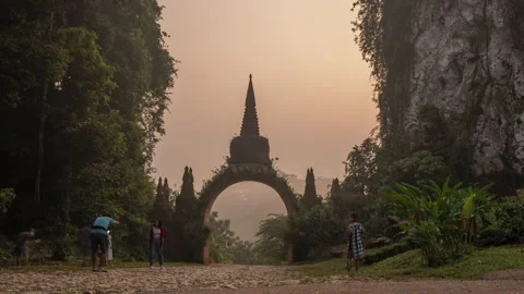 Temple gate Stock Footage 181458178
