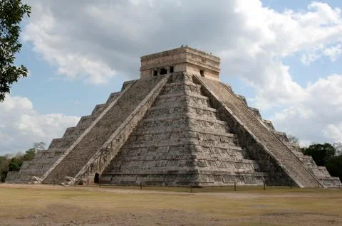 The temple of kukulkan Stock Photos