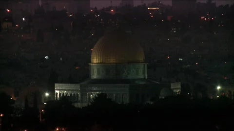 Temple Mount at night time 2 Video stock 609318