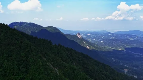A temple on the mountaintop Stock Footage 325298556