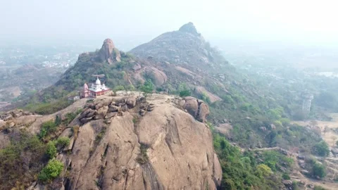 The temple is placed on the hill, it is Jaichandi Hill in West Bengal. Video stock 279677872