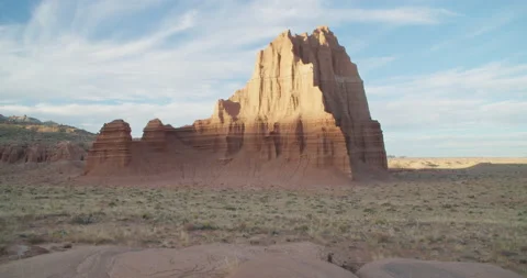 Temple of the Sun Sunset inside Capitol Reef National Park 動画素材 228848386