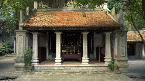 Temple in tam coc ninh binh. Buddhist religion, travel destination. Video stock 126446680