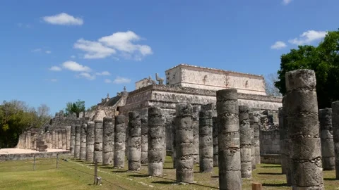 Temple of the Warriors in Chichen Itza, Yucatán State, Mexico. Stock Footage 239370603