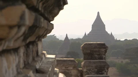 Temples backlit in Bagan Stock Footage 114985192