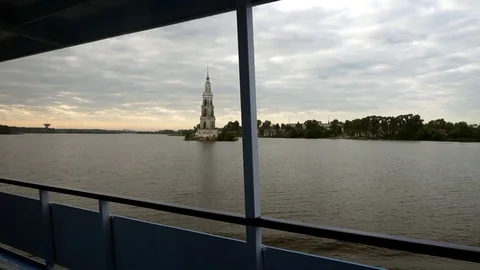 Temples on the rivers of Russia Stock Footage