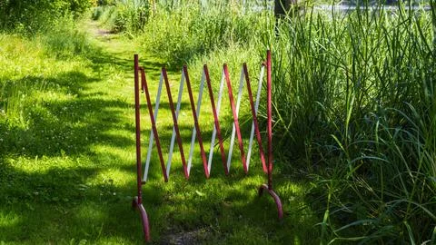 Temporary Barrier Blocking Park Trail 库存照片