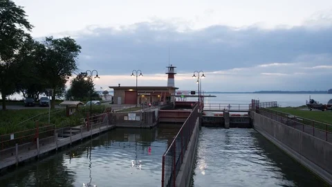 Tenney Locks and Dam in Madison, Wisconsin time lapse Stock Footage