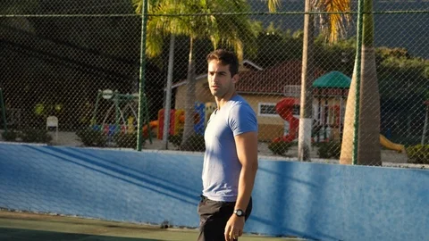 Tennis player to serve Video stock 92933972