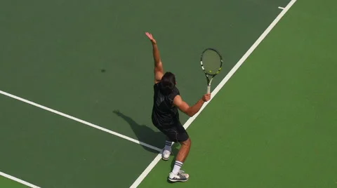 Tennis Player Serves. Vídeo Stock 52719726