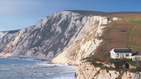 Tennyson Down chalk cliffs and coastline with waves crashing, Isle of Wight Stock-Footage 336105903