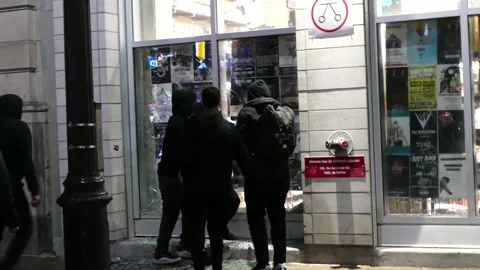 Tense moments with quick camera movements during riot and looting incident Stock Footage 137552875