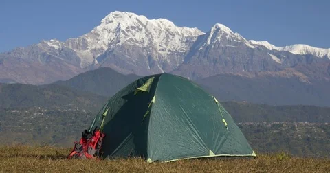 Tent on the background of the mountains Video stock 70467045