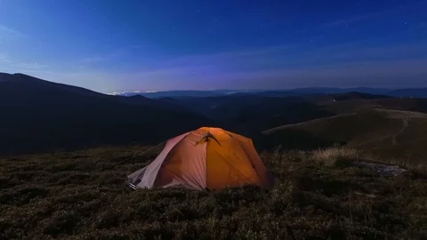 Tent at night in mountains 스톡 동영상 123901286