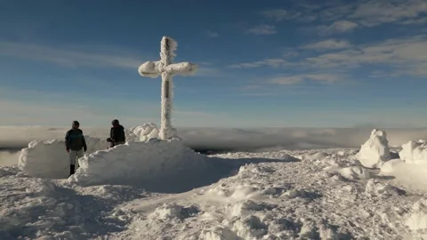 Tent on the winter top Goverla Video stock 170779519