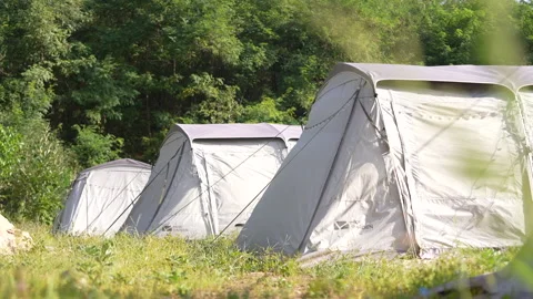 Tents in wilderness campgrounds Stock Footage 233323123
