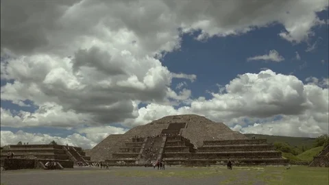 Teotihuacan pyramids, time-lapse. Stock Footage 82330989