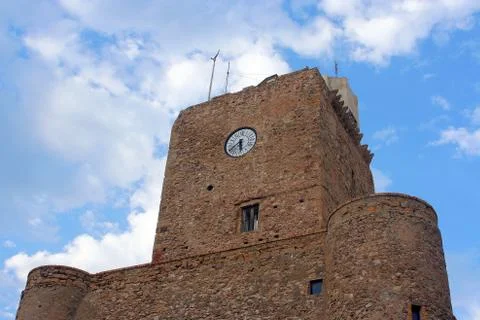 Termoli: tower with cloudy sky Фото