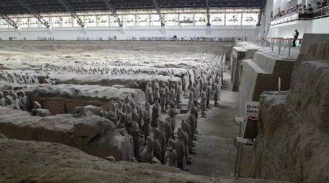 Terracotta Warriors, pit 1, front rows Stock Footage 40669066