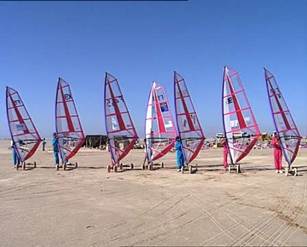 TERRASAILING race start Stock-Footage 20526291