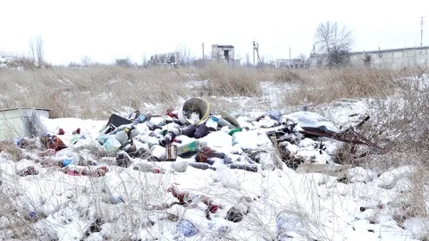 Terrible heaps of garbage in the city. Environmental pollution 스톡 동영상 78929080