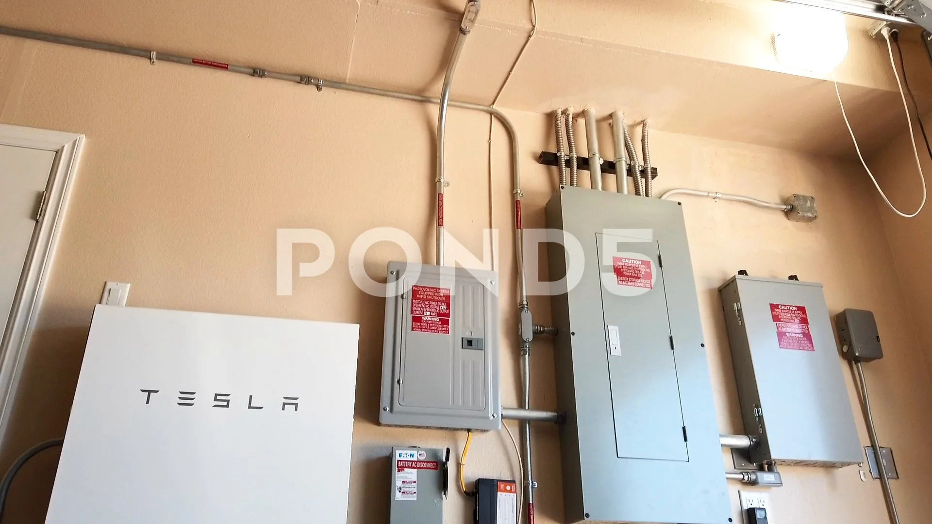 Tesla powerwall store lithium