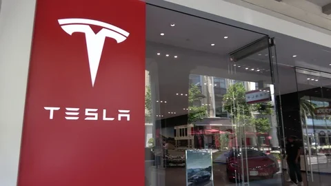 Tesla Store Stockbeeldmateriaal 91188678