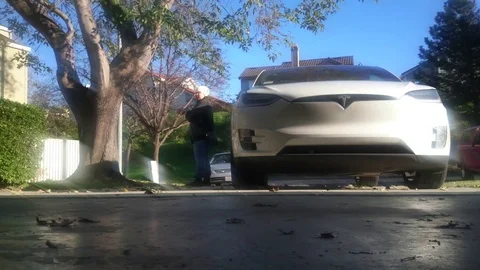 Tesla X front Vidéo 71605463