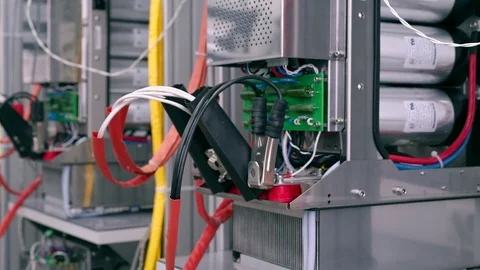 Test benches in the laboratory for the production of microprocessor-based Stockbeeldmateriaal 105292796