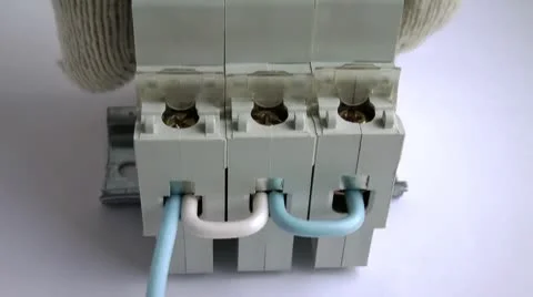 Test of an electric chain Stock-Footage 10565707